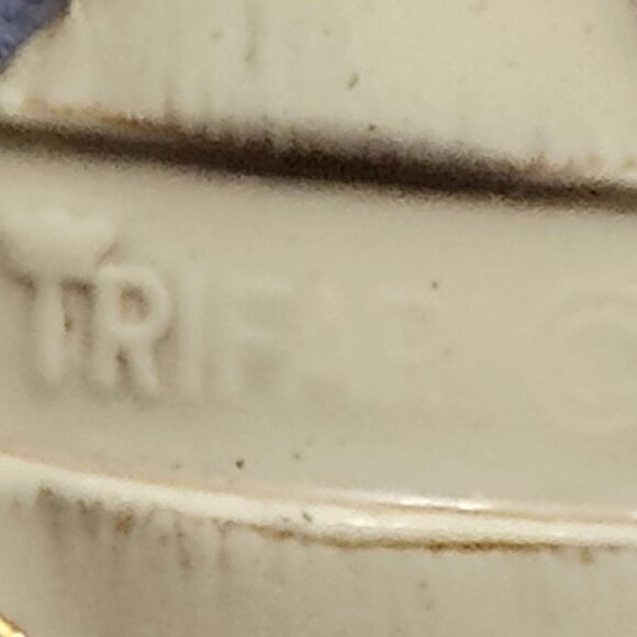 Vintage Trifari White Enamel Chain & Double Drop Pendant Necklace and Earrings - Picture 11 of 16